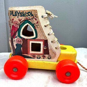 Vintage Playskool Old Woman in Shoe Shape Sorter Pull Along Toy 1970s Distressed